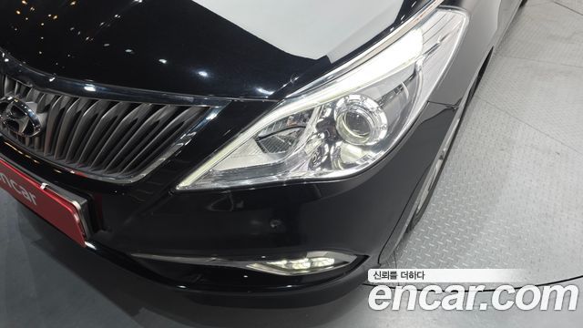 Hyundai Grandeur 2016 — photo 8
