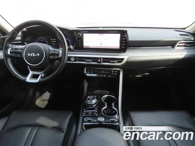 Kia K5 2023 — photo 7