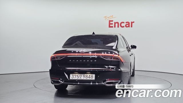 Hyundai Grandeur 2021 — photo 4