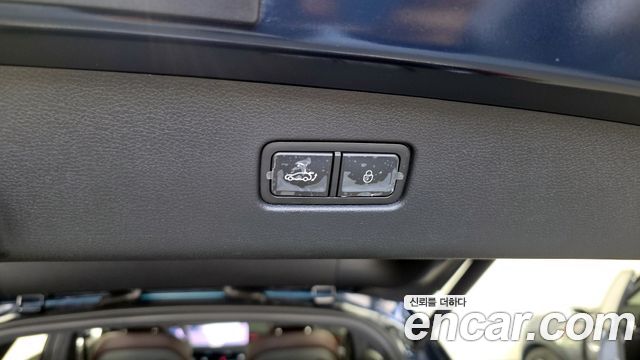 Genesis GV70 2025 — photo 32