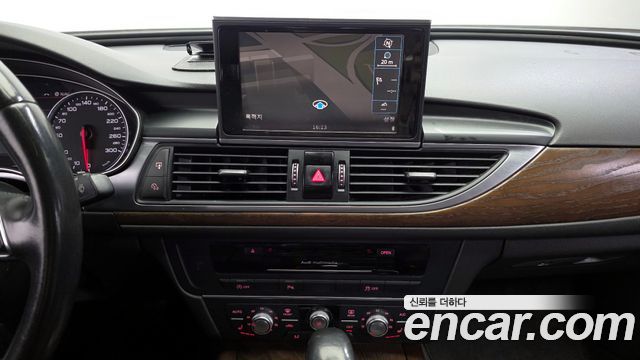Audi A6 2016 — photo 15
