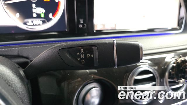 Mercedes-Benz S-Class 2014 — photo 9