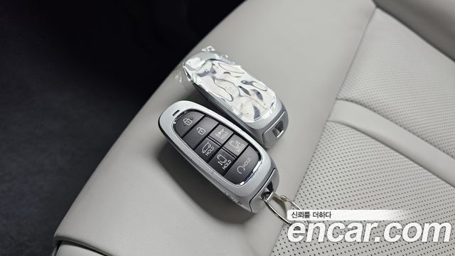 Hyundai Staria 2022 — photo 23