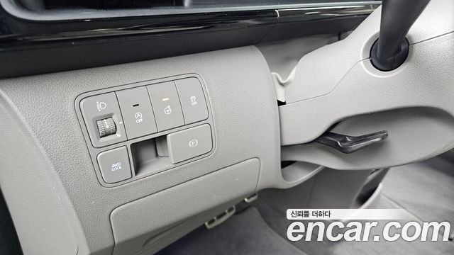 Hyundai Staria 2022 — photo 28