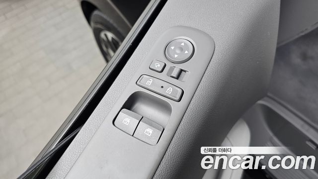 Hyundai Staria 2022 — photo 32