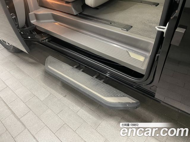 Hyundai Staria 2022 — photo 34