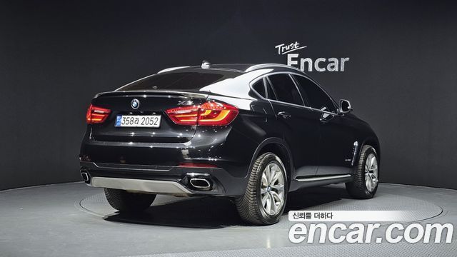 BMW X6 2017 — photo 2