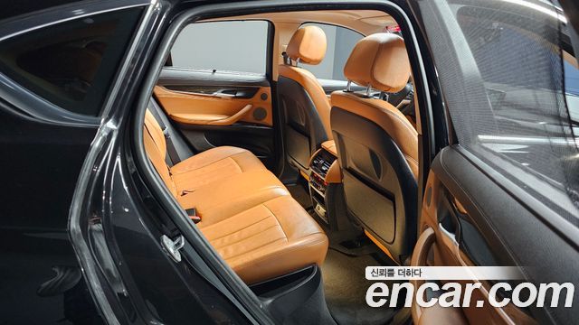 BMW X6 2017 — photo 12
