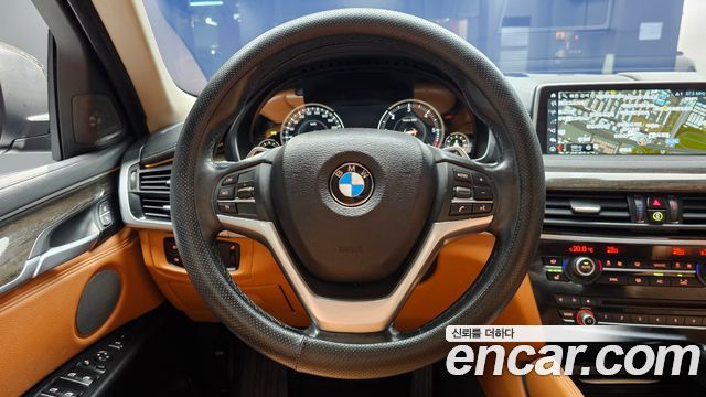 BMW X6 2017 — photo 13