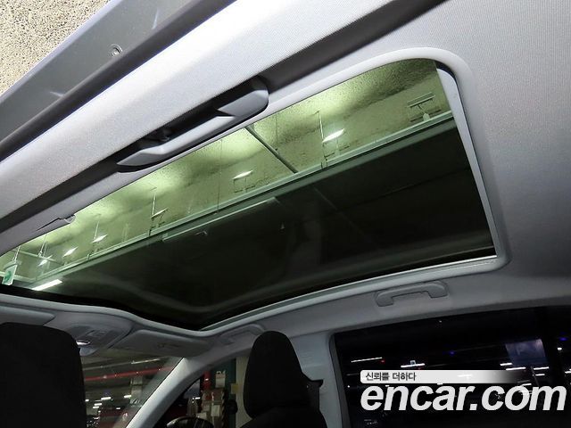 Peugeot 308 2015 — photo 16