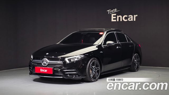 Mercedes-Benz A-Class 2020 — photo 1