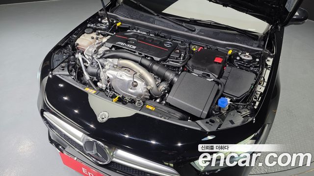 Mercedes-Benz A-Class 2020 — photo 6