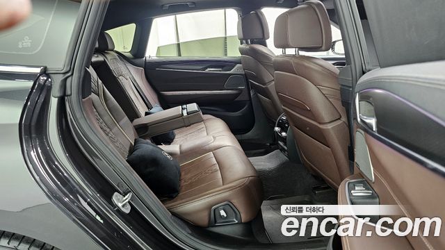 BMW Gran Turismo 2024 — photo 17