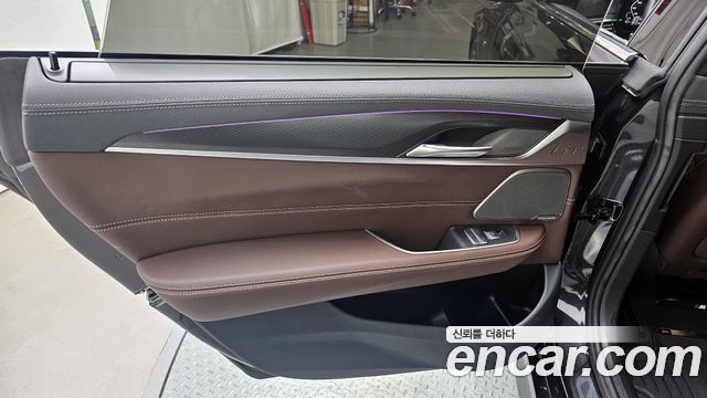 BMW Gran Turismo 2024 — photo 15