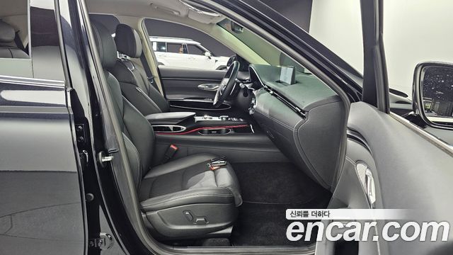 Genesis GV70 2021 — photo 12