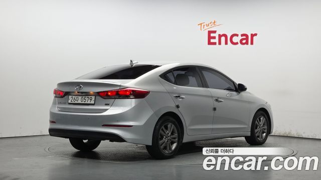 Hyundai AVANTE 2016 — photo 2