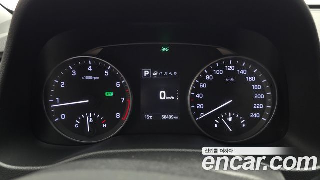 Hyundai AVANTE 2016 — photo 8