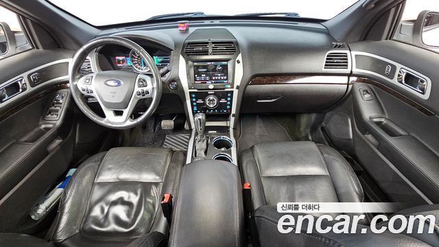 Ford Explorer 2014 — photo 7