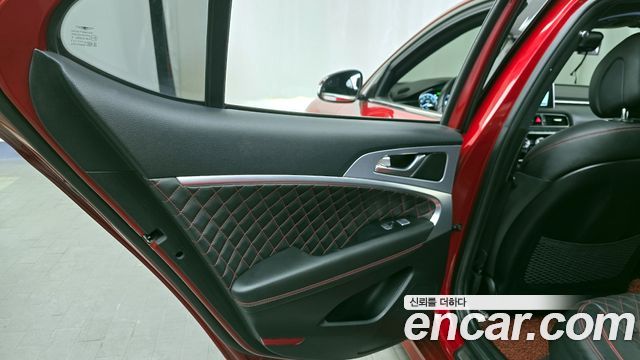 Genesis G70 2020 — photo 15