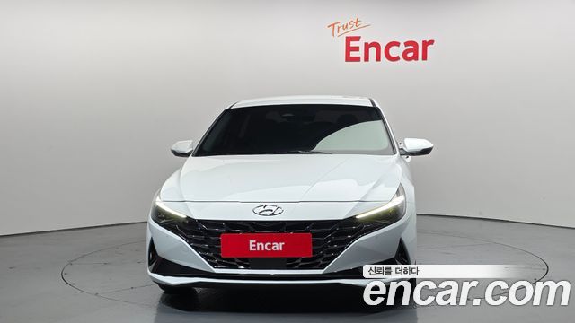 Hyundai AVANTE 2021 — photo 3