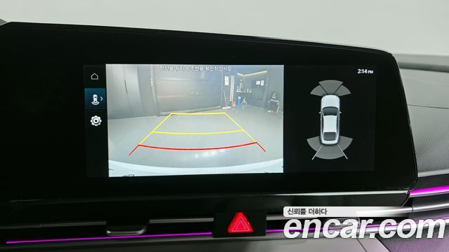Hyundai AVANTE 2021 — photo 16