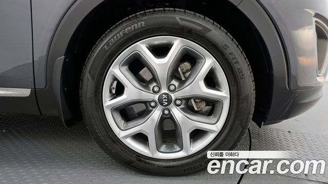 Kia Sorento 2015 — photo 7