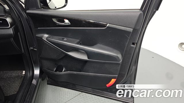 Kia Sorento 2015 — photo 14