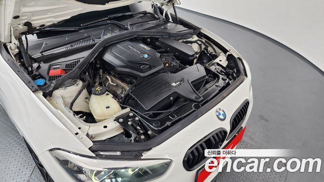 BMW 1-Series 2018 — photo 6