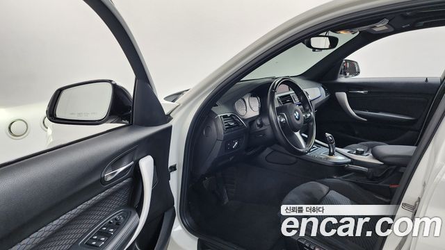 BMW 1-Series 2018 — photo 13