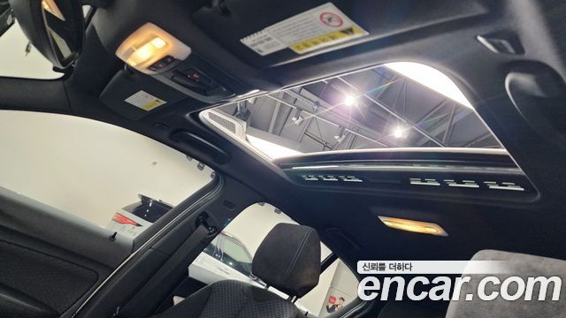 BMW 1-Series 2018 — photo 22