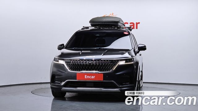 Kia Canival 2022 — photo 3