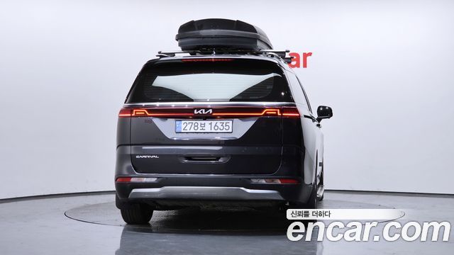 Kia Canival 2022 — photo 4