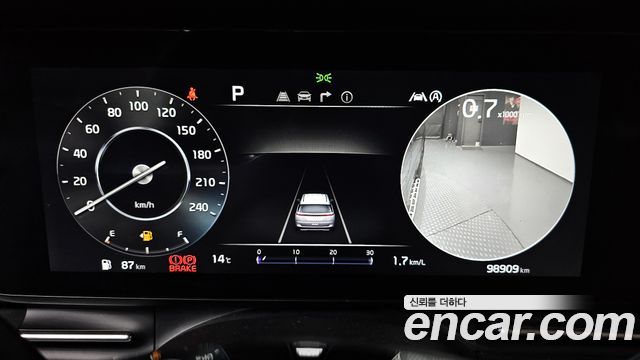 Kia Canival 2022 — photo 11