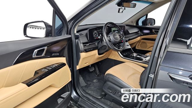 Kia Canival 2022 — photo 13