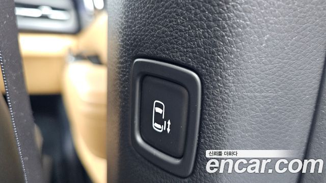 Kia Canival 2022 — photo 27