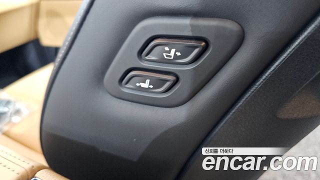 Kia Canival 2022 — photo 28