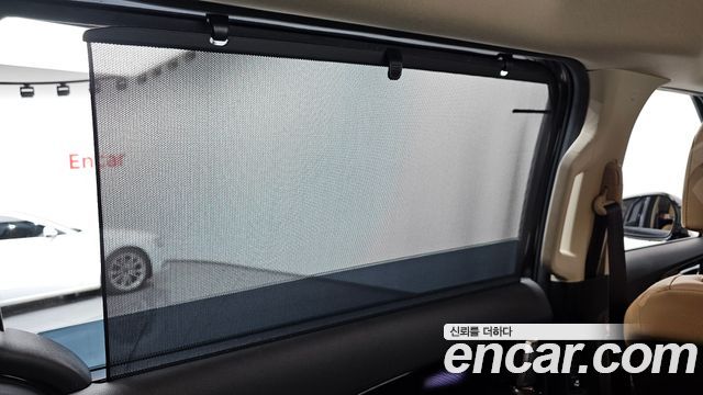 Kia Canival 2022 — photo 31