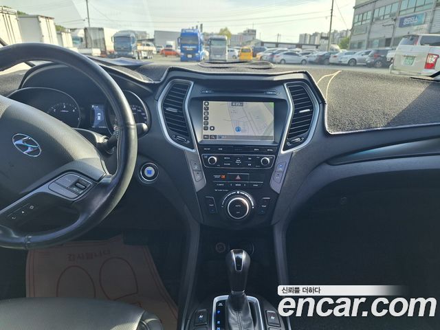 Hyundai Santafe 2017 — photo 5