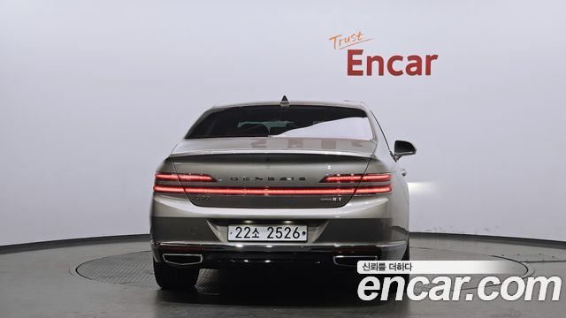 Genesis G90 2019 — photo 4
