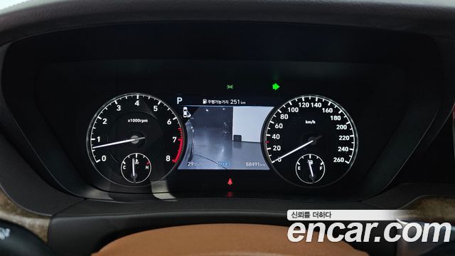 Genesis G90 2019 — photo 11