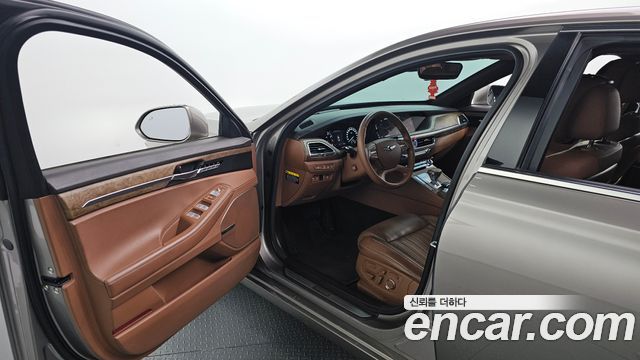 Genesis G90 2019 — photo 13