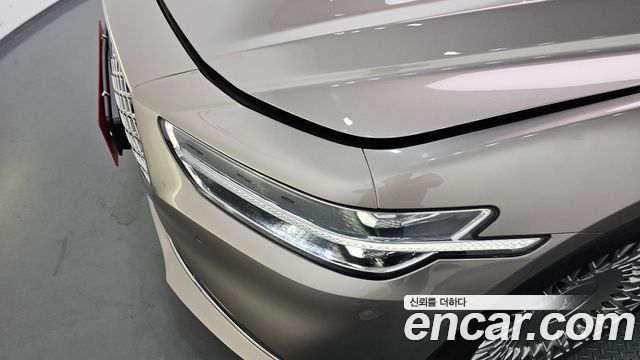 Genesis G90 2019 — photo 8