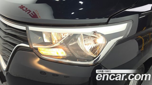 Hyundai Starex 2021 — photo 8