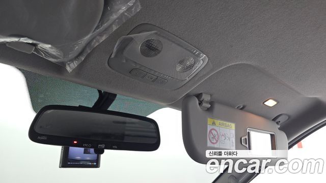Hyundai Starex 2021 — photo 27