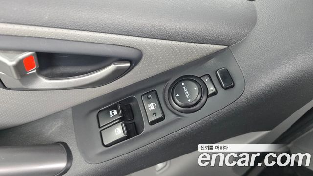 Hyundai Starex 2021 — photo 30