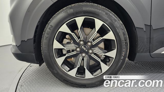 Kia Canival 2023 — photo 5