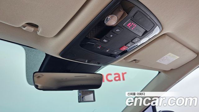 Kia Canival 2023 — photo 25