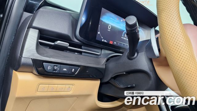 Kia Canival 2023 — photo 26
