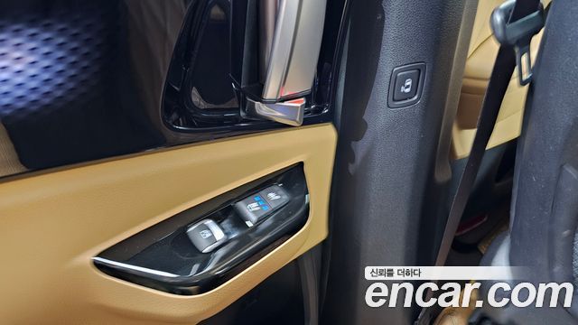 Kia Canival 2023 — photo 28