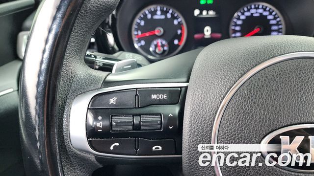 Kia K5 2021 — photo 16